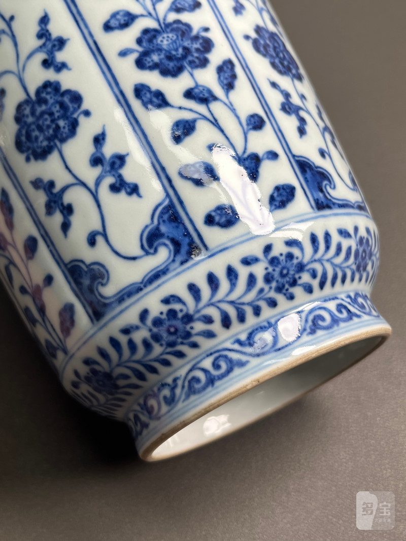 清乾隆  青花花卉纹棒槌瓶 - 图17